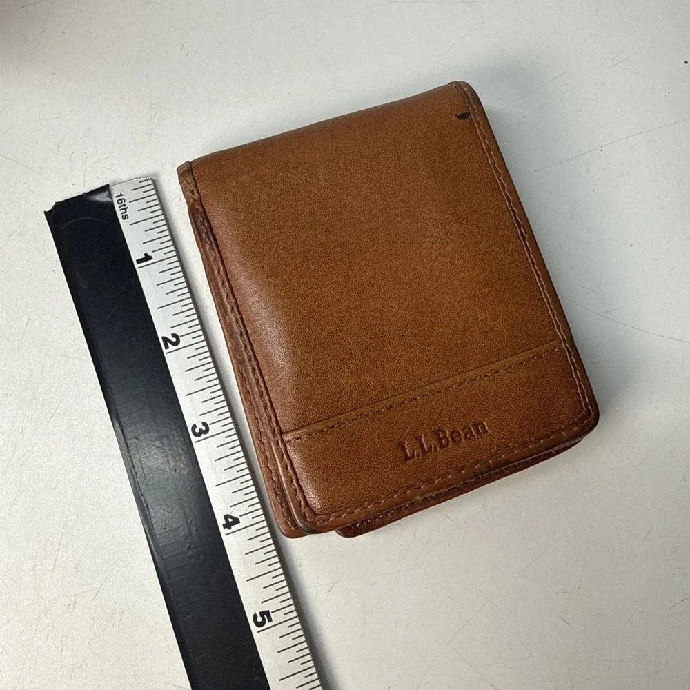 Vintage L.L. Bean Bi Fold Wallet Brown Men's Rare Genuine Leather Classic
